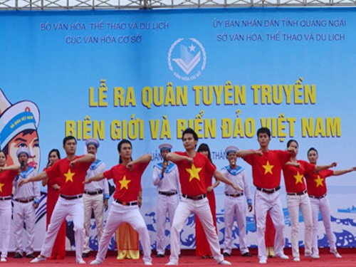 Tổ chức đợt tuyên truyền lưu động chủ đề Biên giới và Biển đảo Việt Nam  - ảnh 1